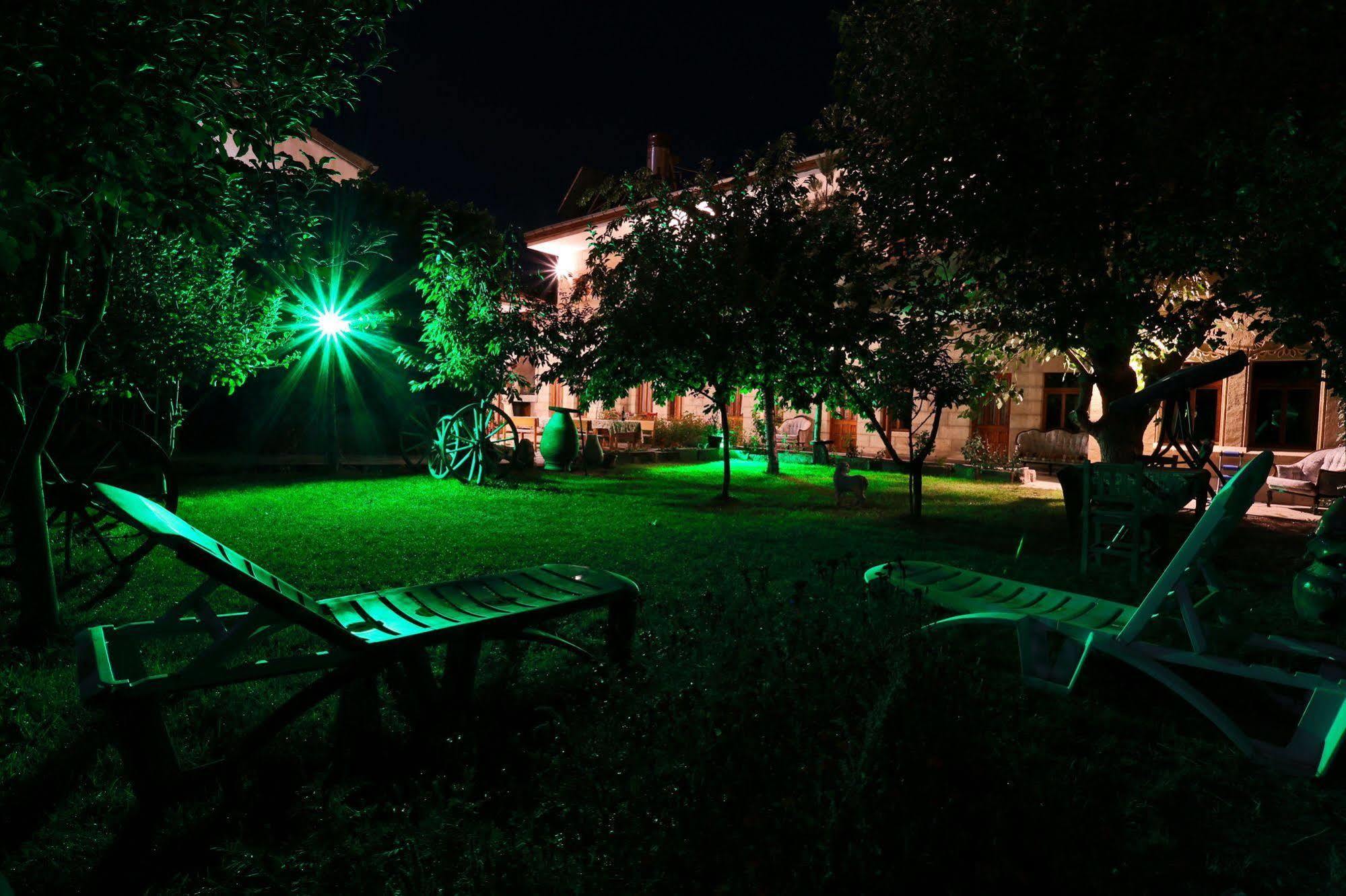 Anatolia Raymonde Cave House Hotel Üçhisar Exterior foto